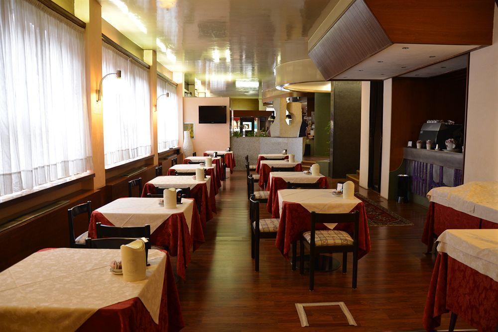 Hotel Salieri Legnago Zewnętrze zdjęcie