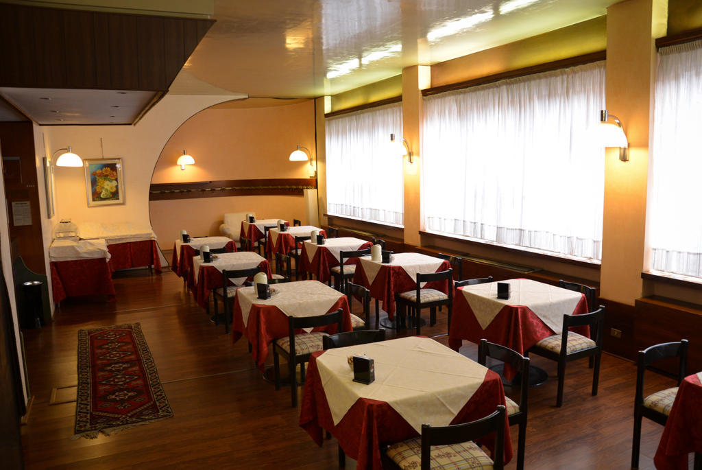 Hotel Salieri Legnago Zewnętrze zdjęcie