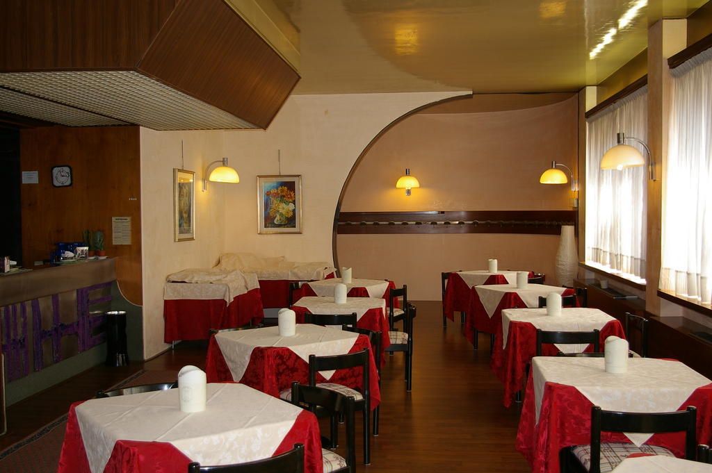 Hotel Salieri Legnago Zewnętrze zdjęcie