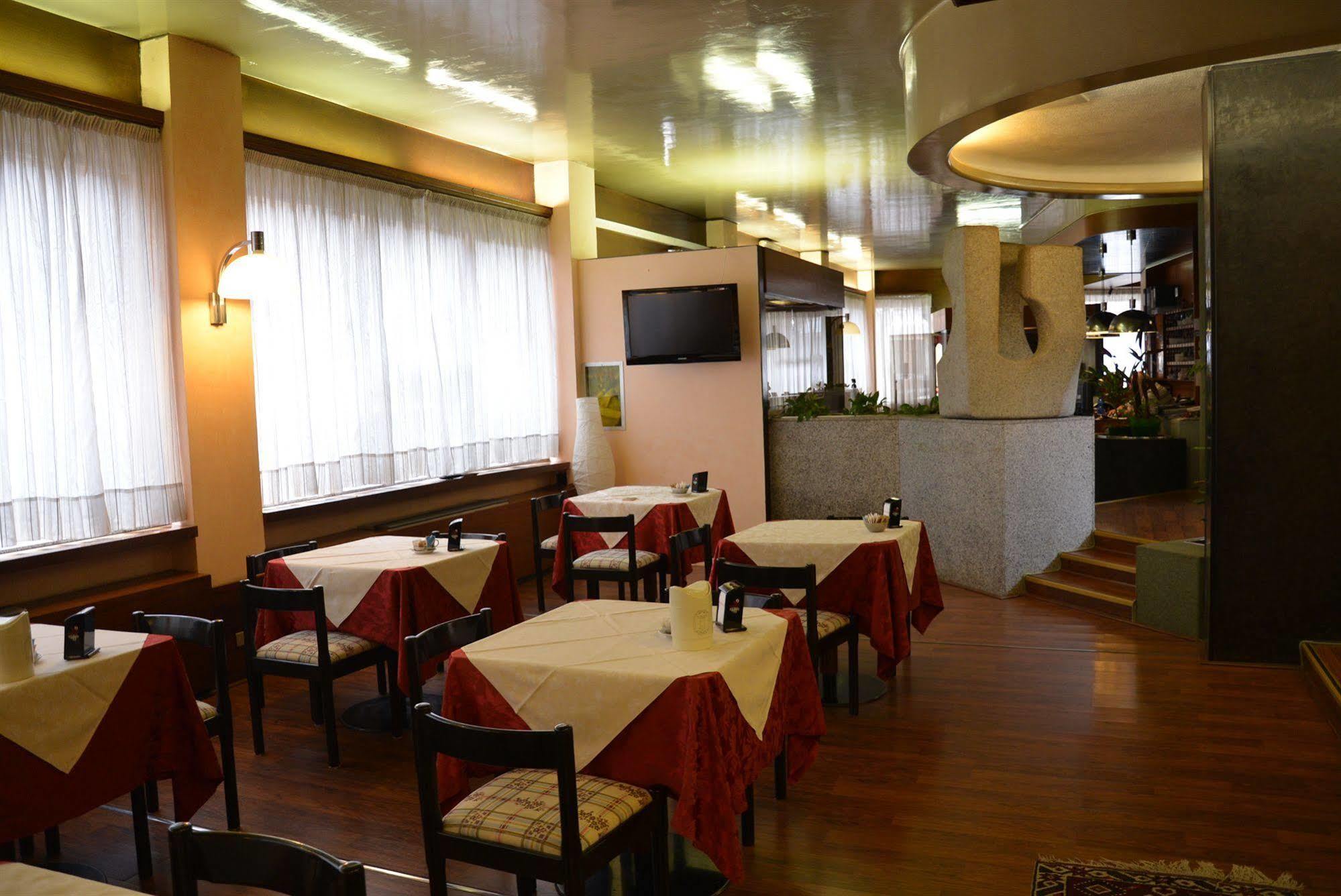 Hotel Salieri Legnago Zewnętrze zdjęcie