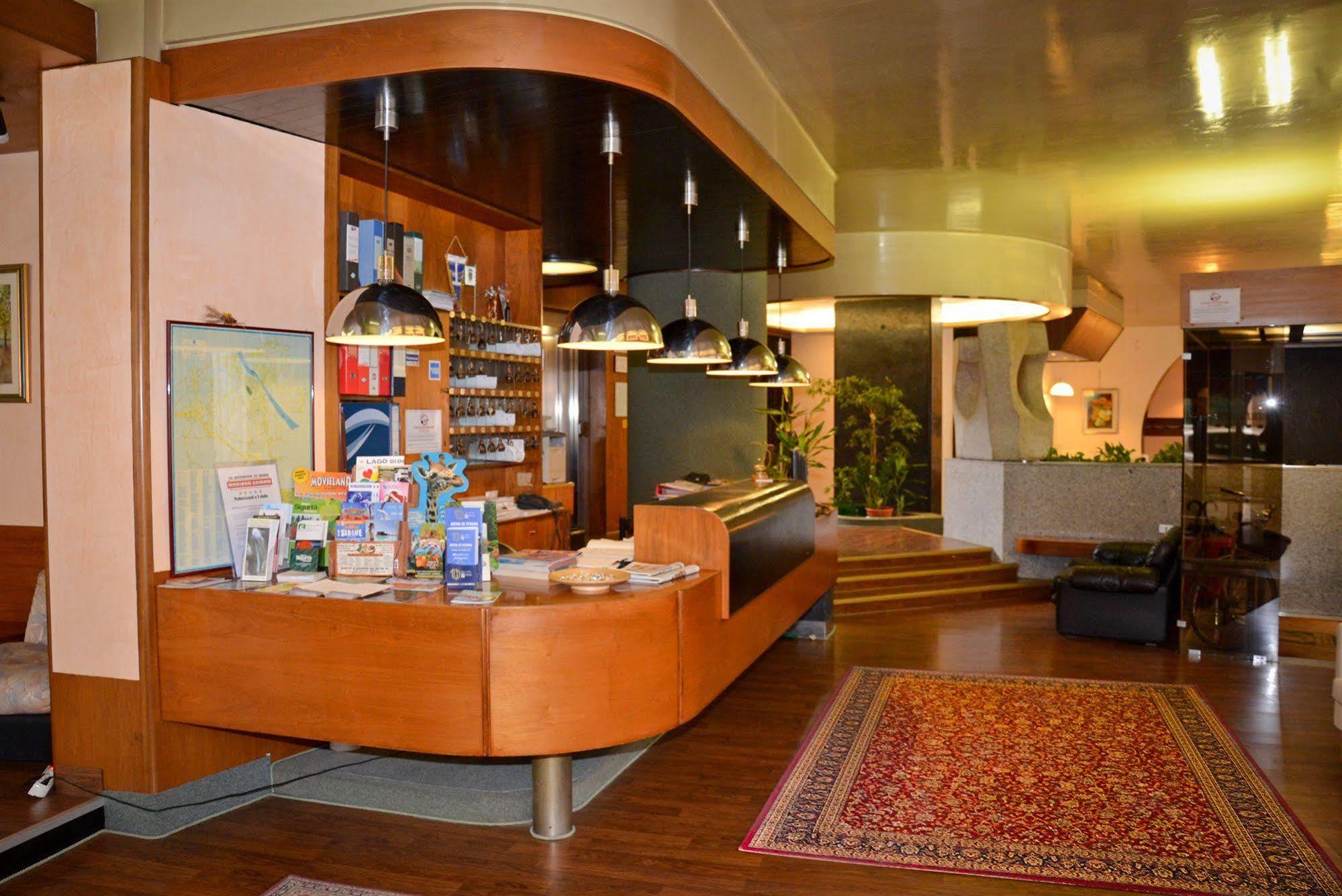 Hotel Salieri Legnago Zewnętrze zdjęcie
