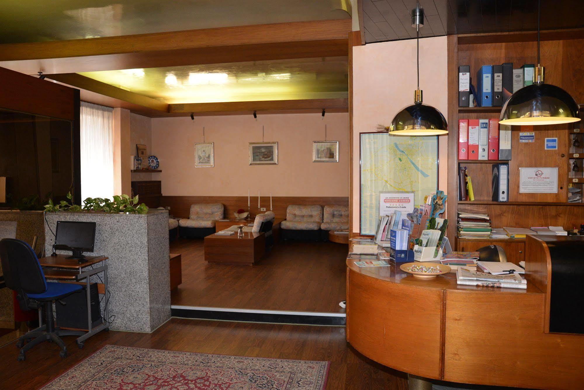 Hotel Salieri Legnago Zewnętrze zdjęcie