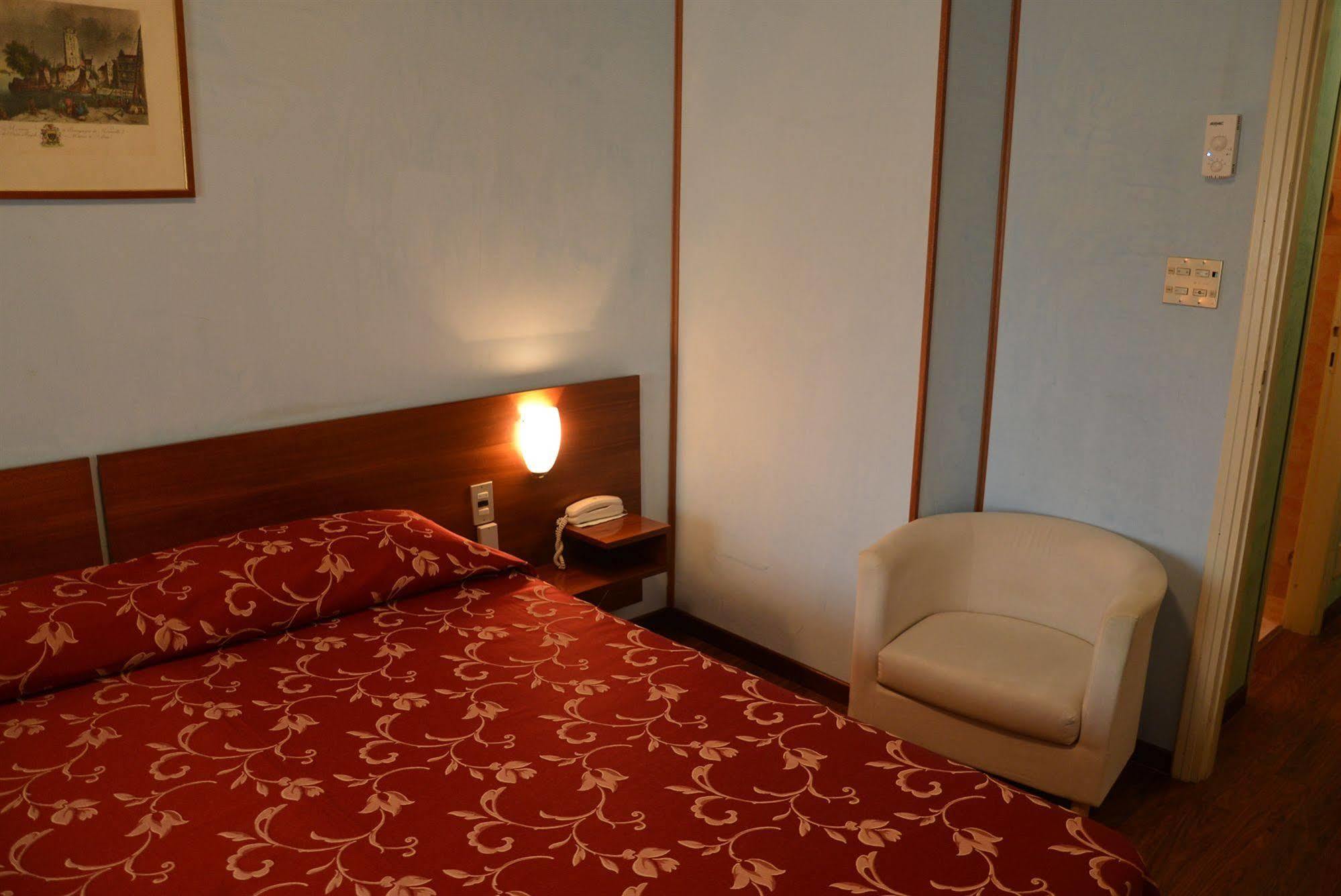 Hotel Salieri Legnago Zewnętrze zdjęcie