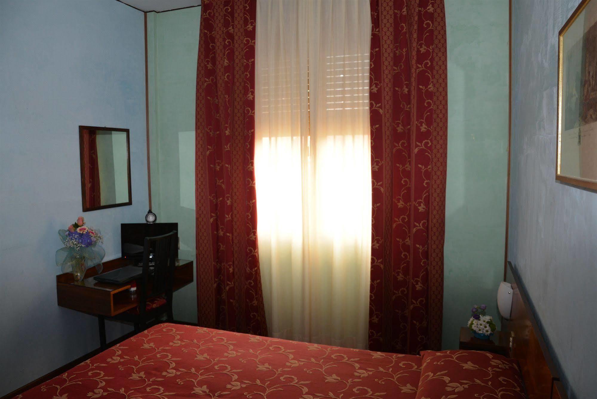 Hotel Salieri Legnago Zewnętrze zdjęcie
